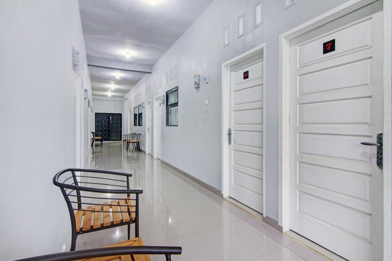 Oyo 90704 Nabila Residence Syariah Padang  Exteriér fotografie