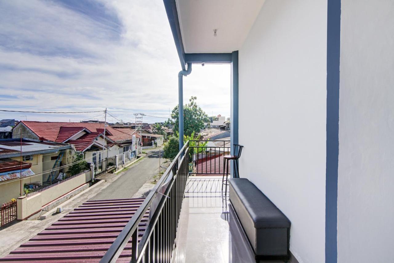 Oyo 90704 Nabila Residence Syariah Padang  Exteriér fotografie